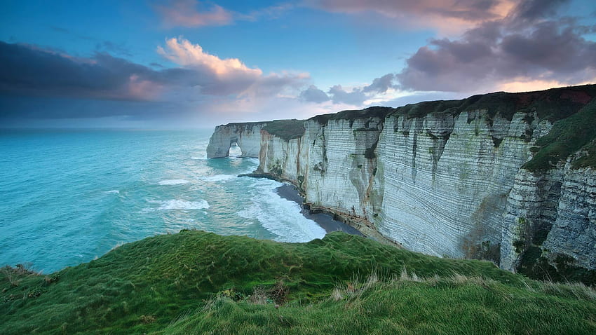 Coast of Etretat in Normandy, France []: HD wallpaper