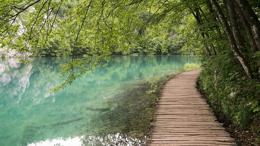 Wooden Path by the Lake at Plitvice Lakes National Park Croatia HD wallpaper