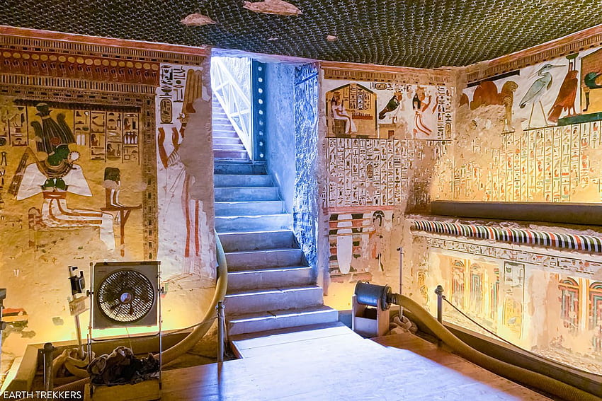 Inside the Tomb of Queen Nefertari - A Tour, Egyptian Tomb HD wallpaper