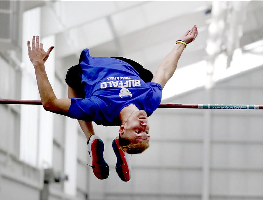 UB high jumper Brandon Burke makes calculated leap to NCAA championships. College Sports HD wallpaper