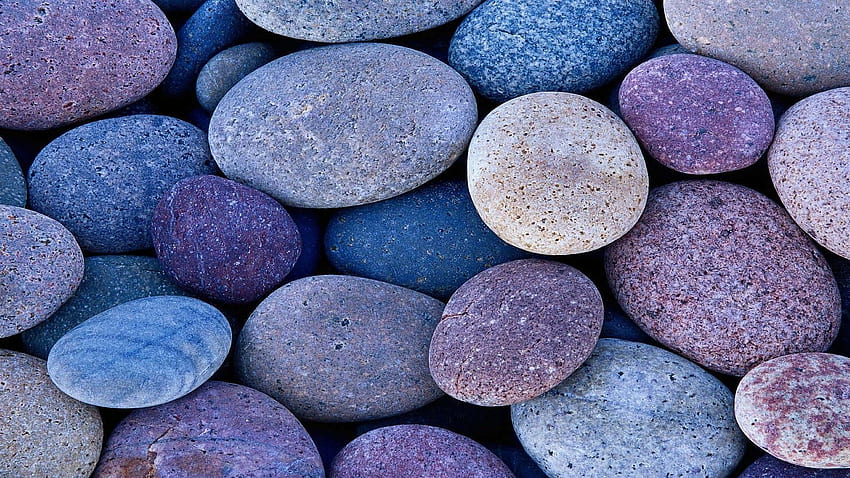 Guijarros y rocas. Piedra, textura, piedras de colores fondo de pantalla