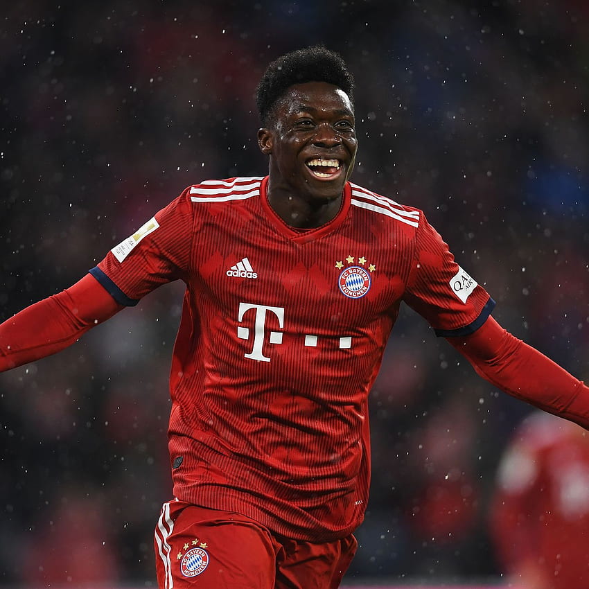 Alphonso Davies talks about the ups and downs since joining Bayern HD phone wallpaper