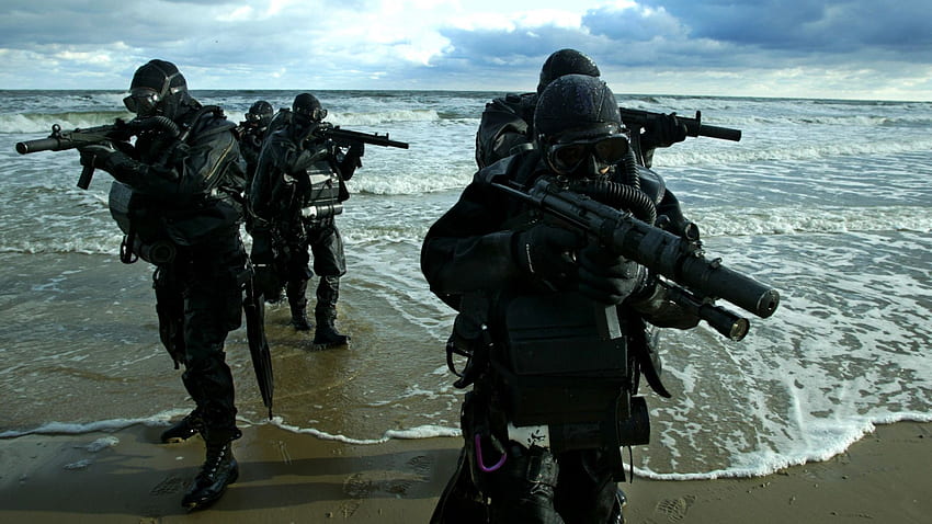 sea, shore, combat, machines, Marine special forces, swimmers, section weapon in resolution HD wallpaper