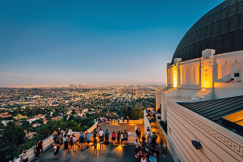 Griffith Observatory in Los Angeles - Los Angeles' Most Famous Stargazing Spot – Go Guides HD wallpaper