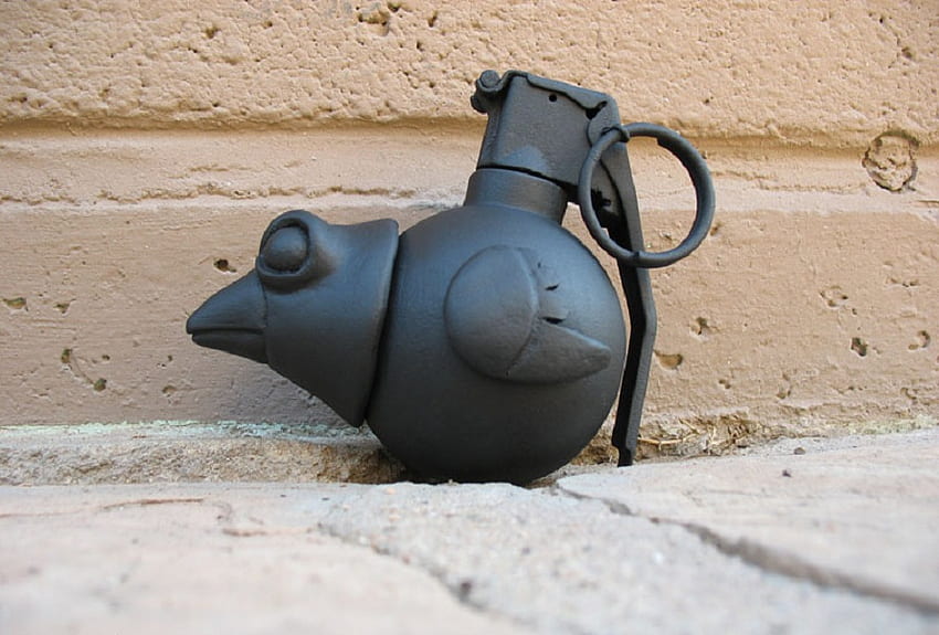 Grenade Art, artwork, handle, pin, abstract, bird, sculpture, grenade HD wallpaper
