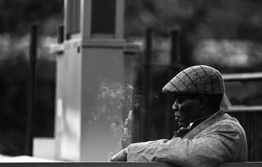 fumer, chapeau, paysage urbain, homme plus âgé pour , section мужчины, Poor Man Fond d'écran HD