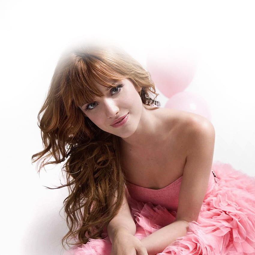 Sorriso vestito rosa Bella Thorne Sfondo del telefono HD