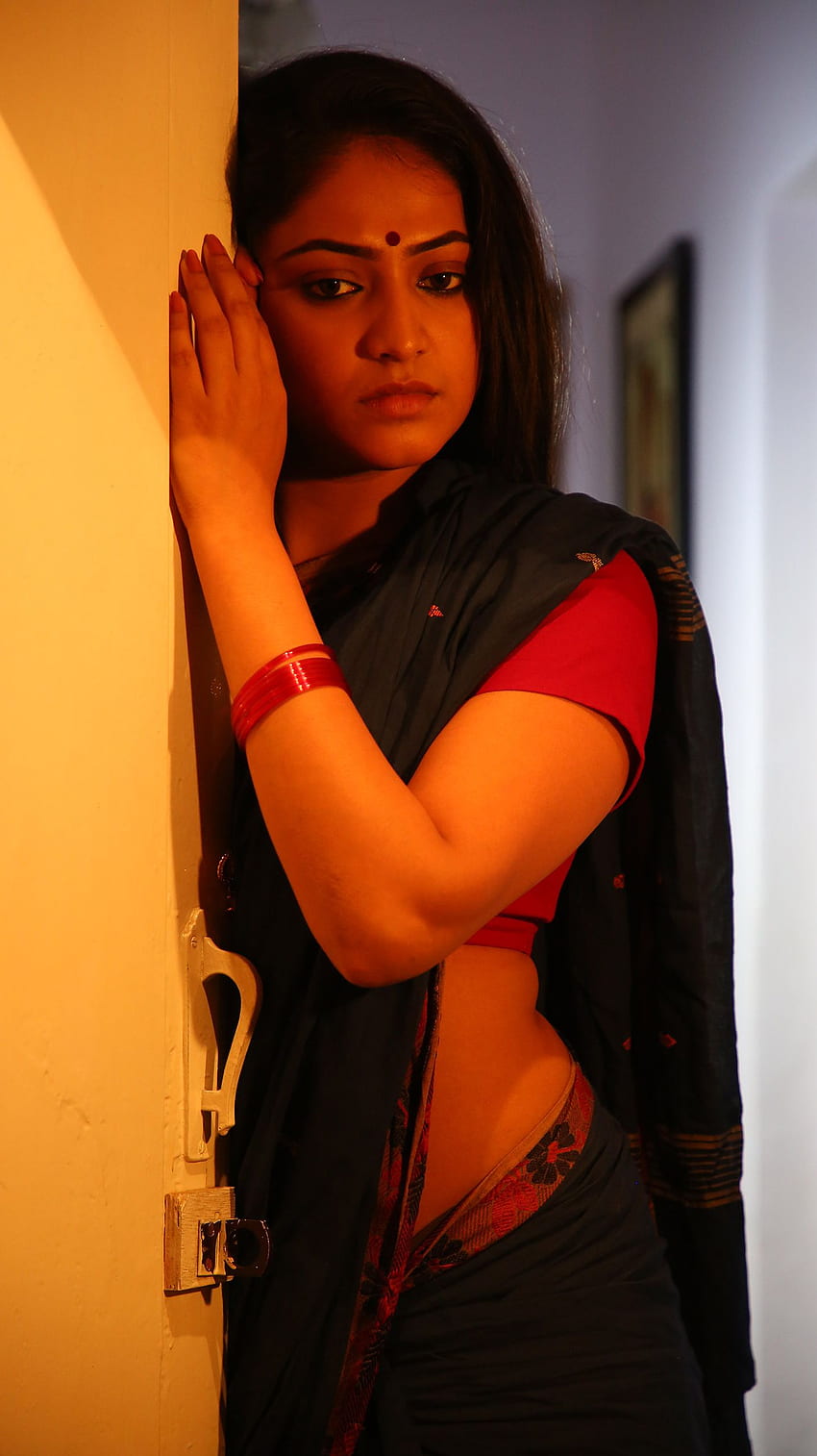 Haripriya, kannada actress, saree lover, sujidara HD phone wallpaper