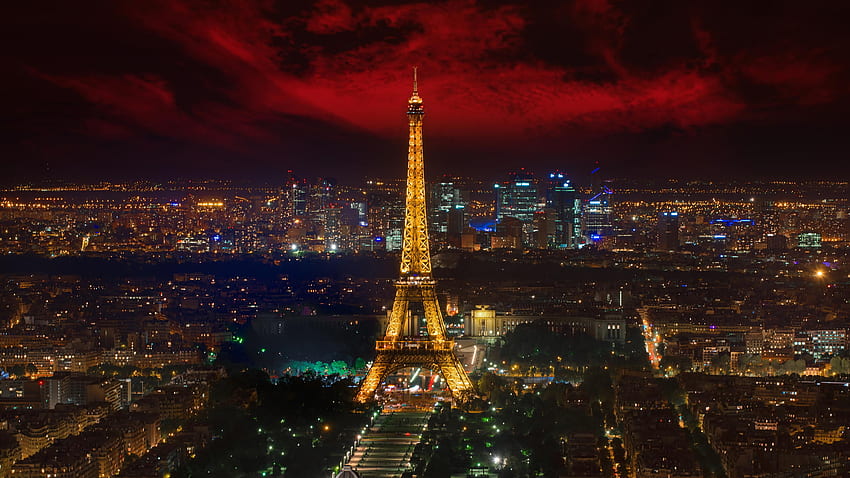 Torre Eiffel com iluminação amarela e cidade de Paris com viagem de fundo de céu vermelho e preto, laptop de flores vermelhas de Paris papel de parede HD