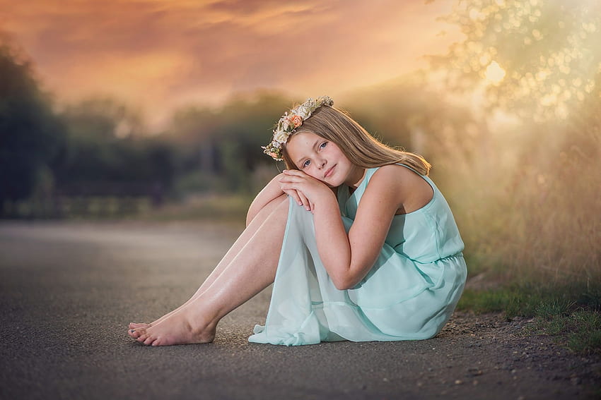 Little girl, childhood, blonde, fair, sit, nice, flower, adorable, bonny, sunset, leg, sweet, Belle, white, Hair, girl, outdoor, summer, comely, sightly, pretty, face, nature, lovely, child, pure, graphy, , cute, baby, Nexus, beauty, kid, feet, barefoot, beautiful, people, little, hand, pink, lying, street, sky, princess, dainty HD wallpaper