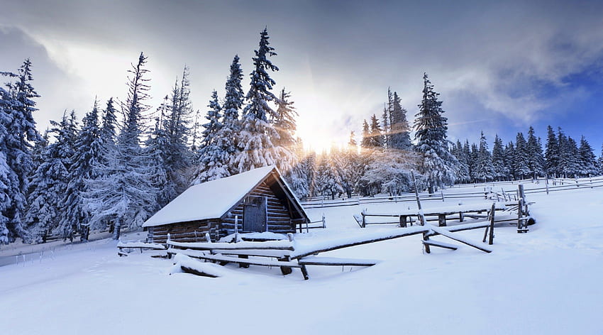 lever de soleil sur un ranch de montagne en hiver, hiver, ranch, clôture, forêt, lever de soleil Fond d'écran HD