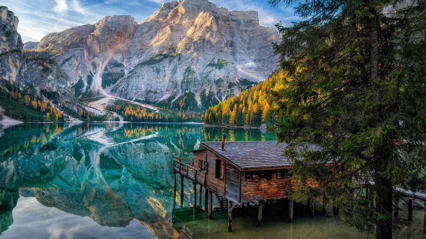 Lago Pragser Wildsee em Lago Di Braies Dolomites Itália Natureza Paisagem papel de parede HD