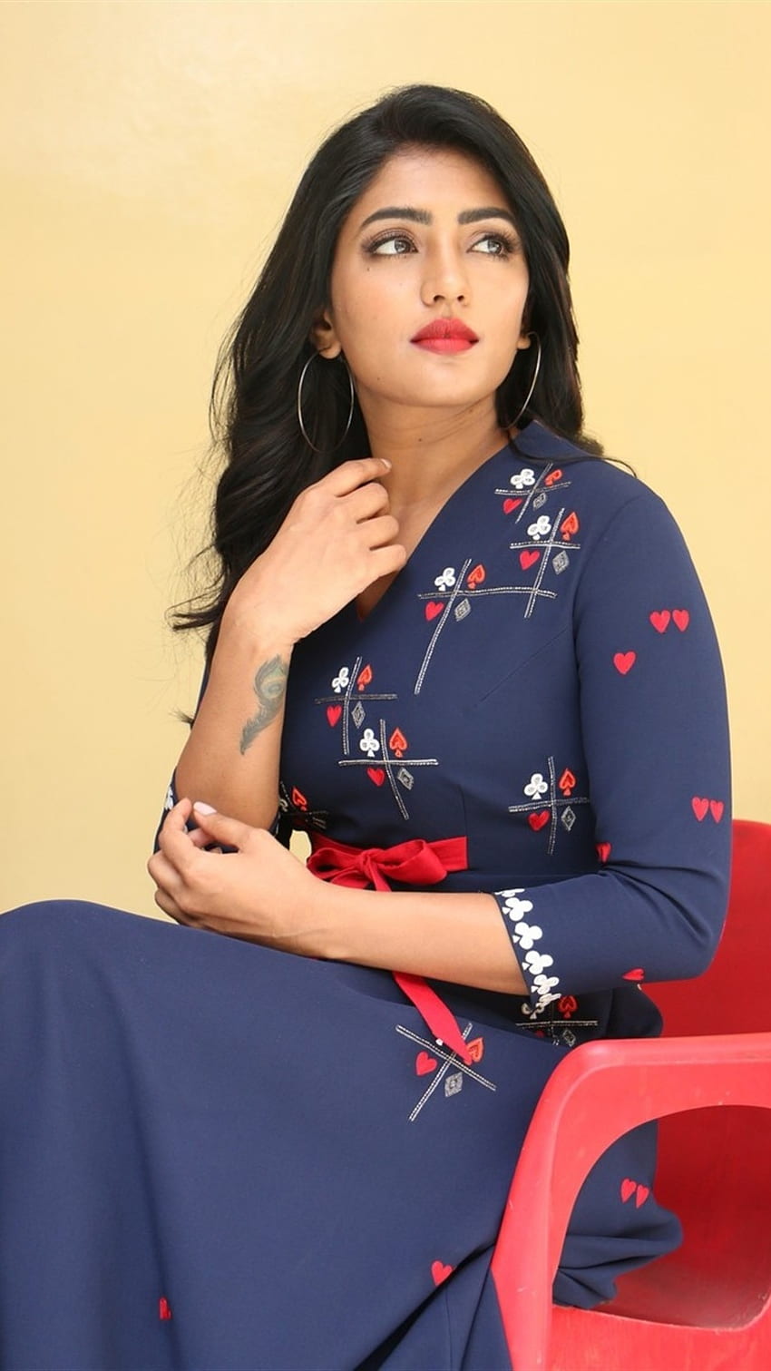 Eesha Rebba, Telugu-Heldin HD-Handy-Hintergrundbild