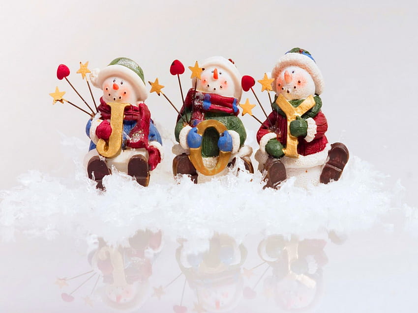 Snowmen trio, winter, snowmen, Christmas, snow HD wallpaper