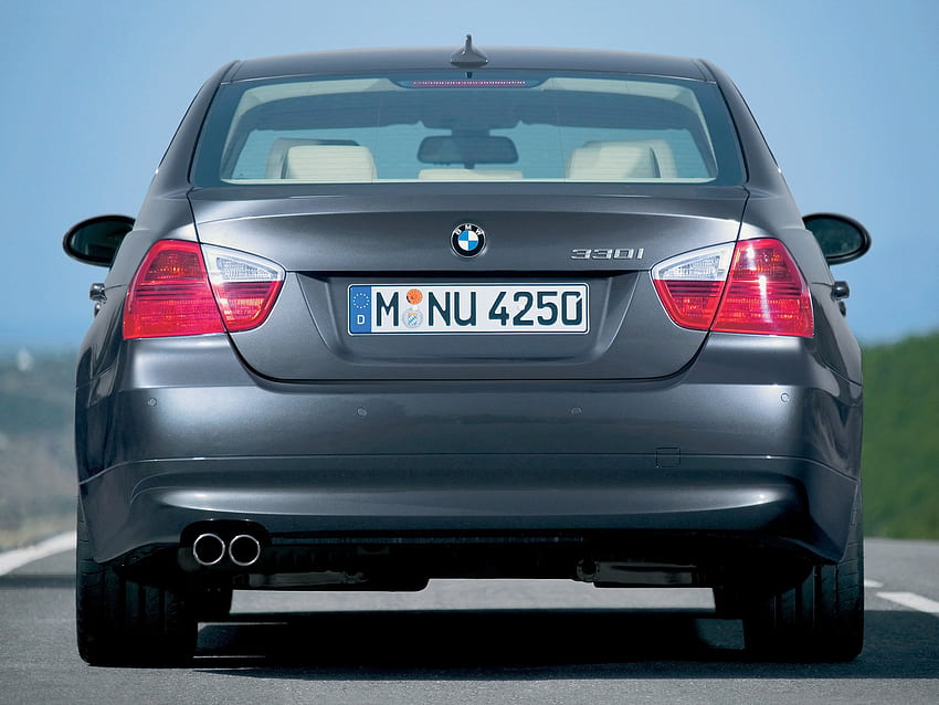 Bmw 330i - Rear Hd Wallpaper 