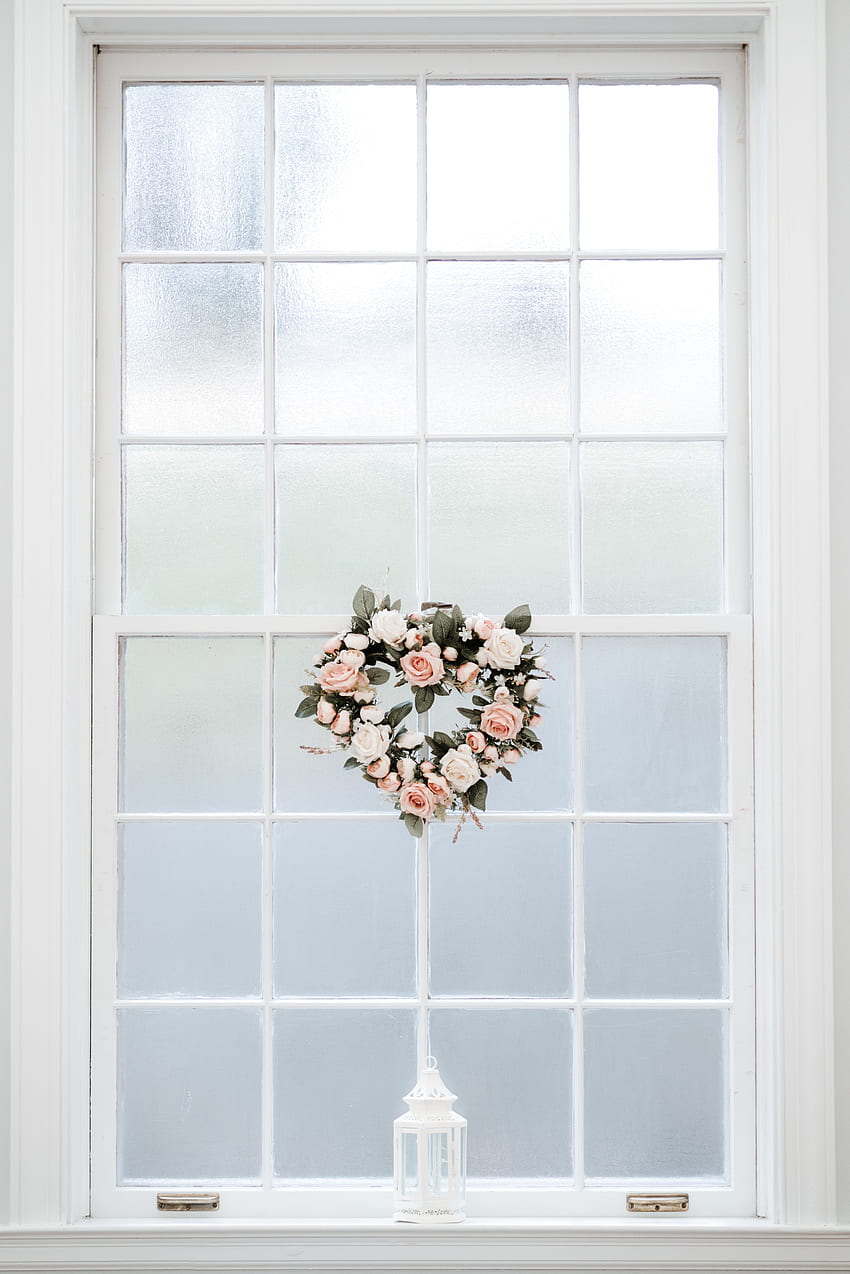 Minimalism, Window, Heart, Wreath HD phone wallpaper