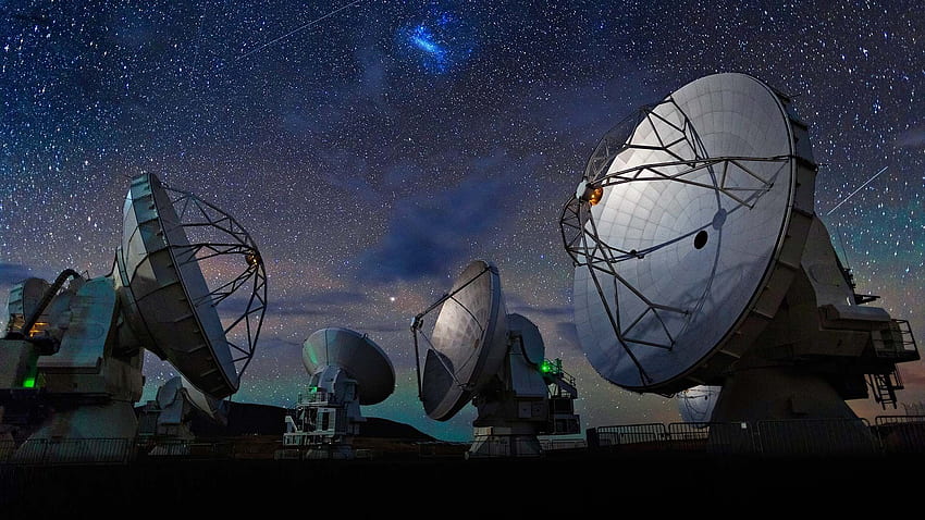 Radio telescope, night, starlight Full HD wallpaper