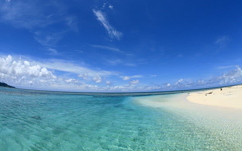 Mar turquesa sob céu azul, azul, mar, praias, céu, natureza, água papel de parede HD