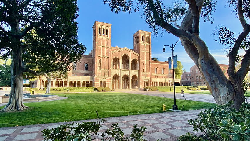 Увеличен фон - HumTech, кампус на UCLA HD тапет