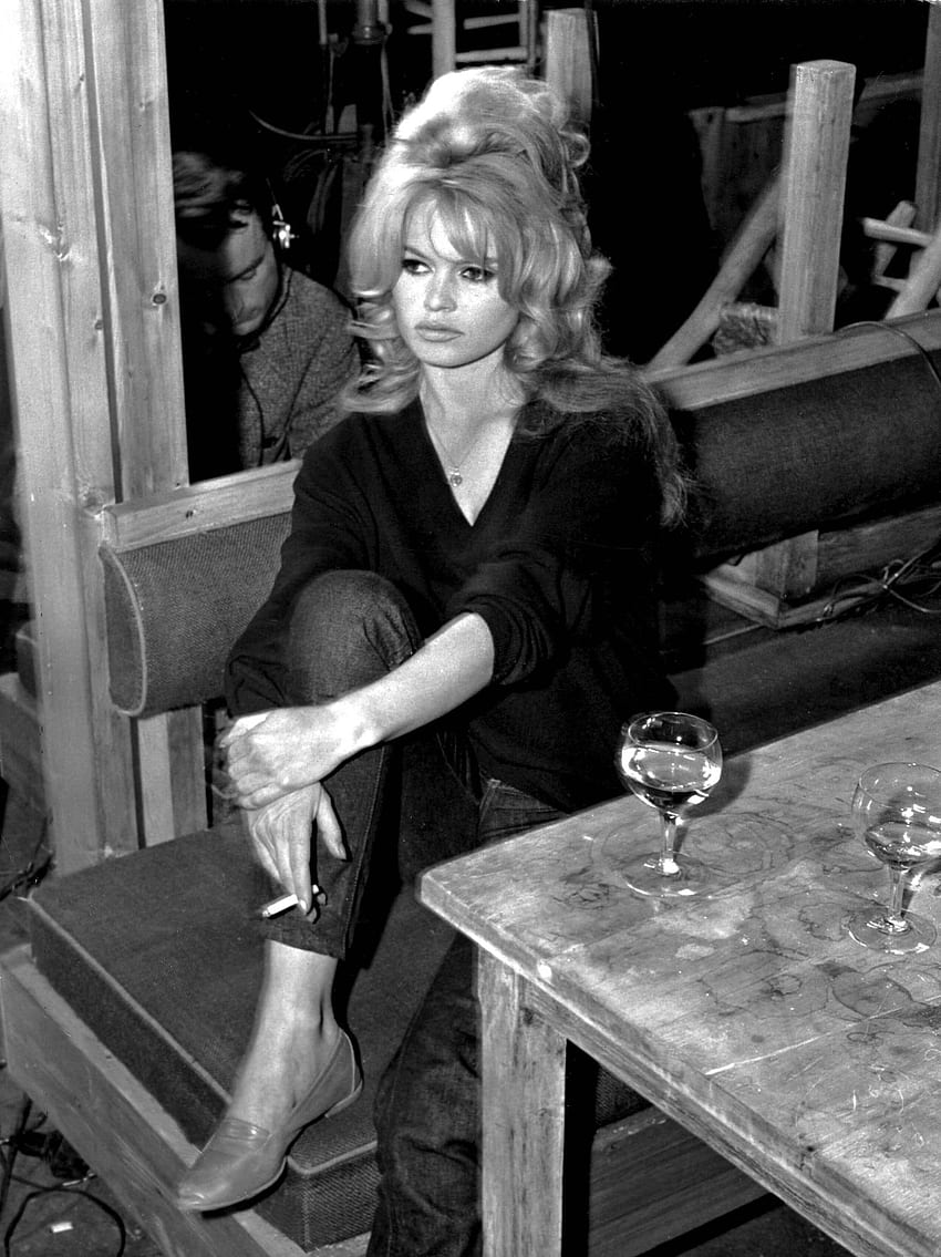 Brigitte Bardot wallpaper ponsel HD