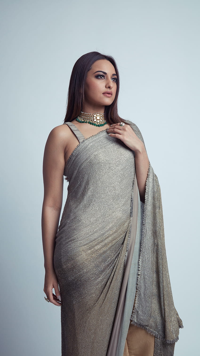 Sonakshi Sinha, piękna aktorka Tapeta na telefon HD