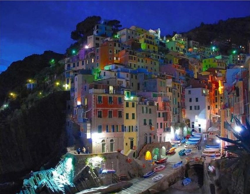 Vida colorida, bonita, casas, barcos, ruas, encostas, coloridas, casas papel de parede HD