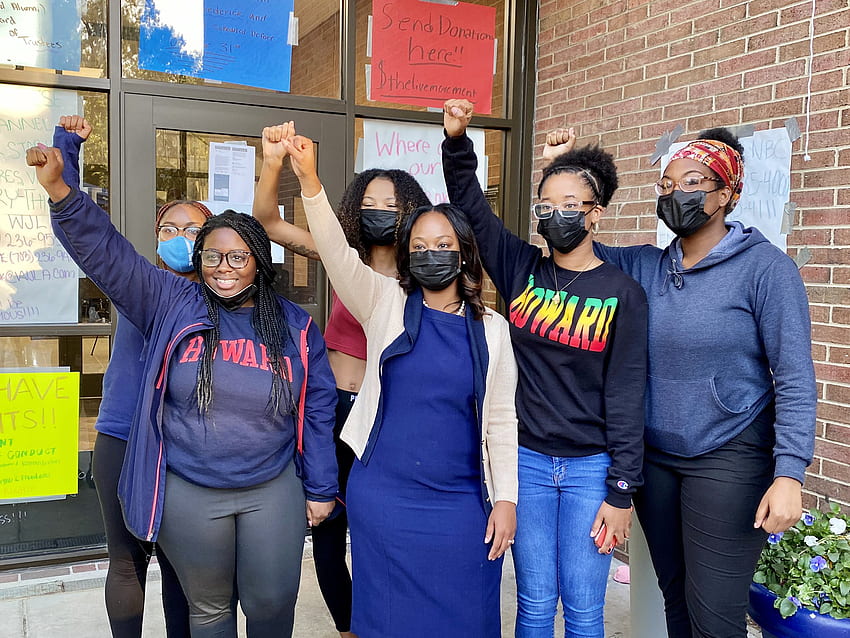 Howard University students protest mold, rodents in campus dorms HD