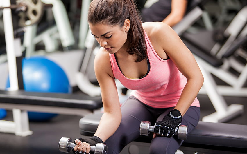 Beautiful Girl Exercise Dumbbell Fitness - Girls Workout Fitness HD wallpaper