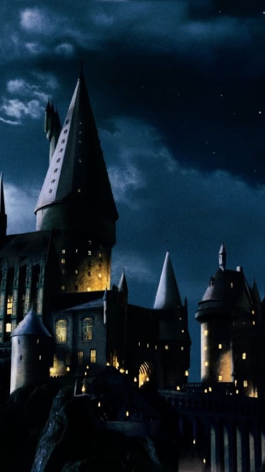 Hogwarts Harry Potter  Harry potter wallpaper Hogwarts castle Harry  potter