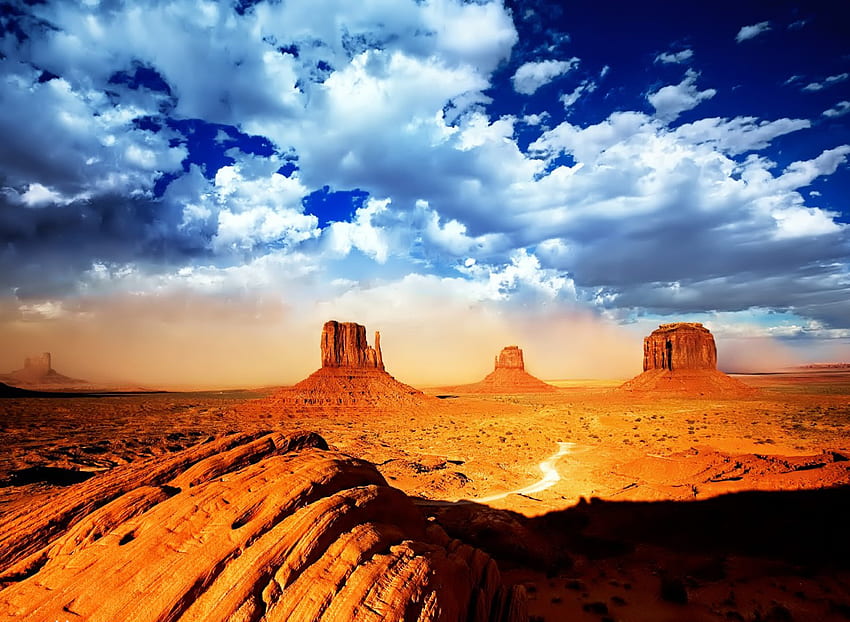 Desierto Cielo, azul, arena, cielo, desierto, hermoso, naturaleza, nubes, paisaje, vista, seco fondo de pantalla