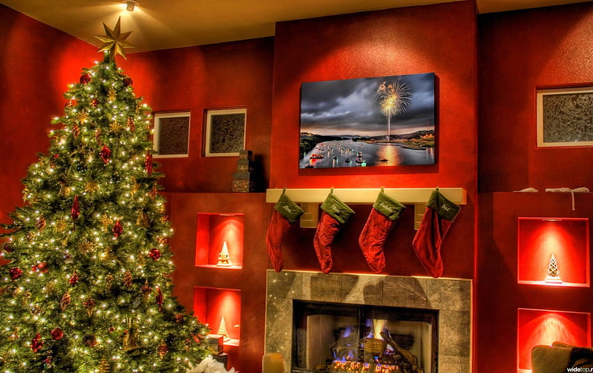 クリスマスの夜、休日、クリスマス、暖炉、靴下、ツリー 高画質の壁紙