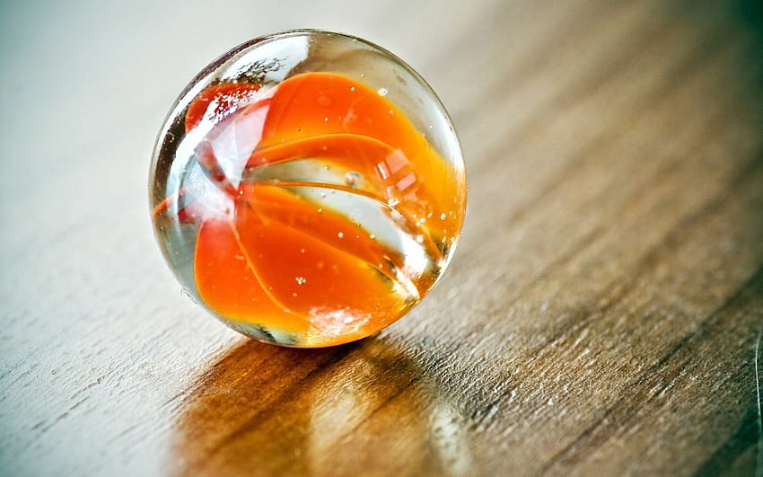 3D Orange Glass Ball - Glass Marbles - HD wallpaper