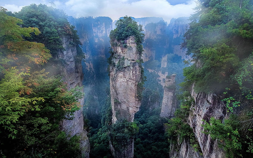 Zhangjiajie National Park - Hallelujah Mountains ... HD wallpaper