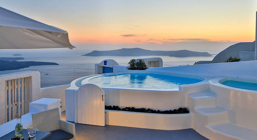Sunset over Santorini Greece, island, greek, greece, white, twlight, paradise, set, beautiful, dusk, sun, islands, evening, santorini, sunset HD wallpaper