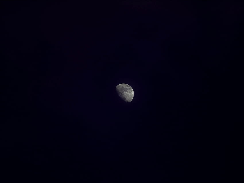: graphy Half Moon - Astronomy, Black and white, Dark - , Dark Half Moon HD wallpaper