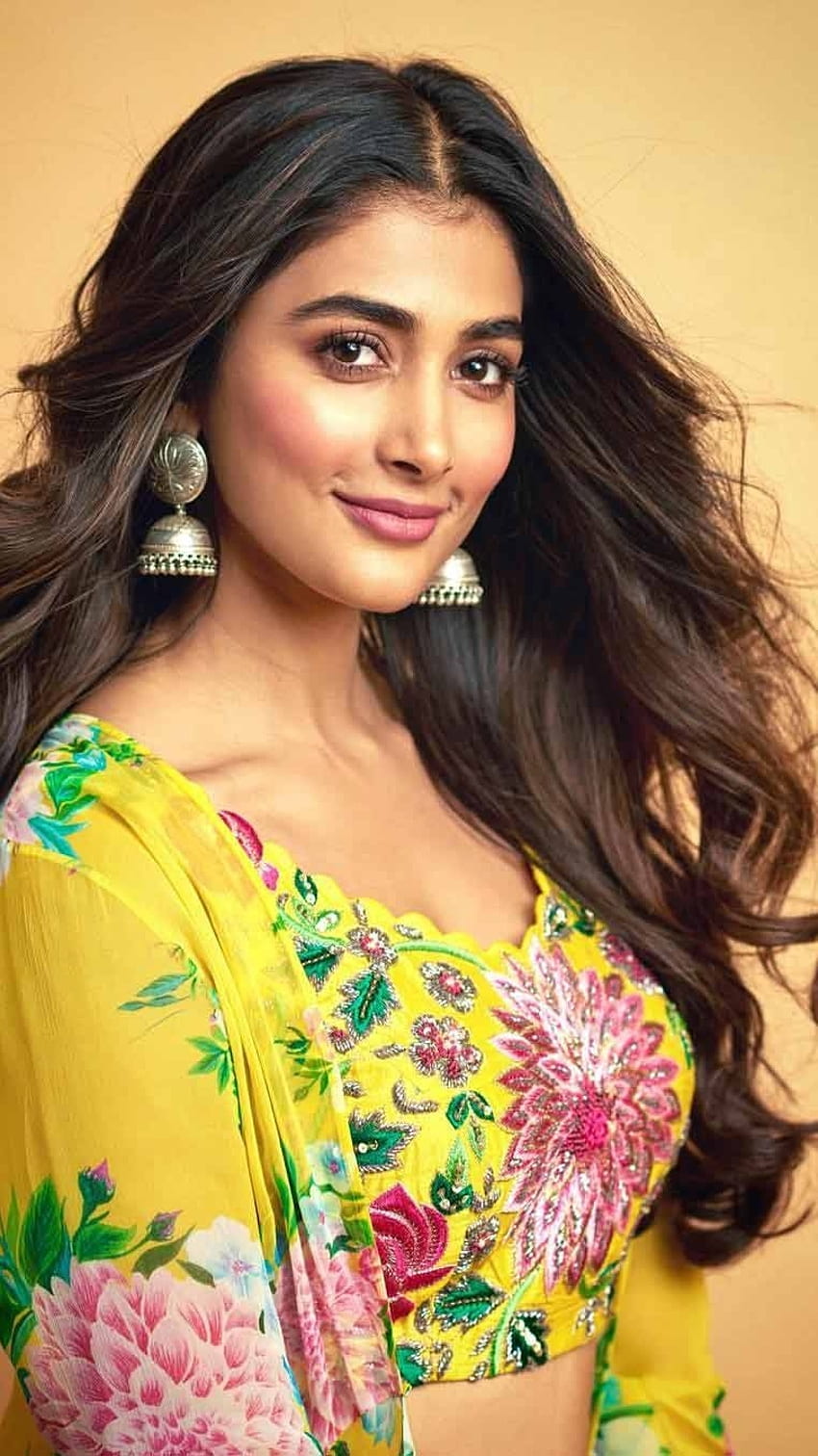 South Heroine, Pooja Hegde, Beautiful, Tamil Actress HD phone wallpaper |  Pxfuel