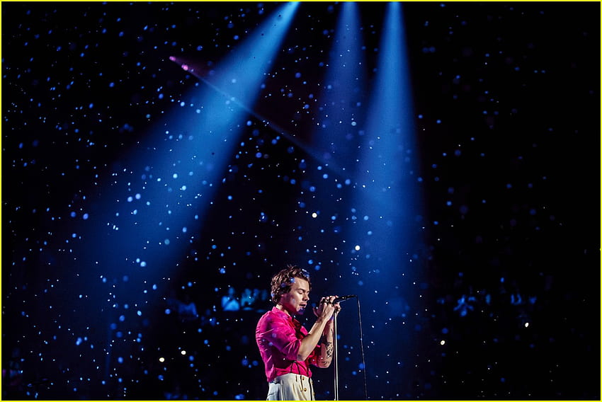 ¡Harry Styles interpreta el nuevo álbum 'Fine Line' en su totalidad en The Forum Show!: 1279034. Harry Styles. Solo Jared Jr. fondo de pantalla