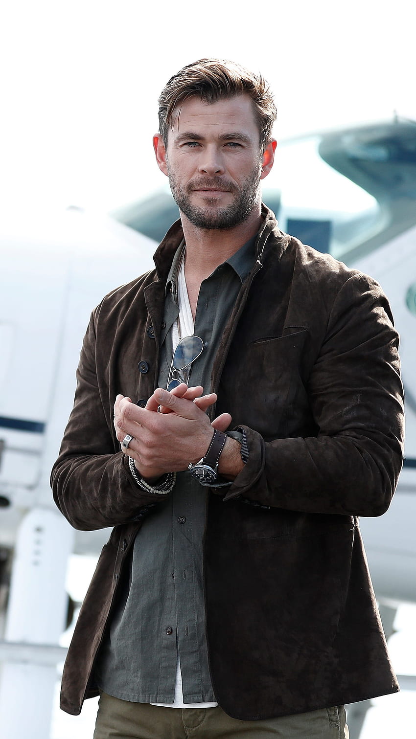 Chris Hemsworth, Hollywood-Schauspieler HD-Handy-Hintergrundbild