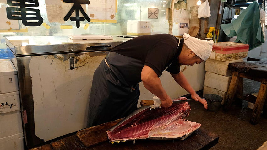 Der Tsukiji-Fischmarkt in Tokio schließt und markiert damit das Ende einer Ära HD-Hintergrundbild