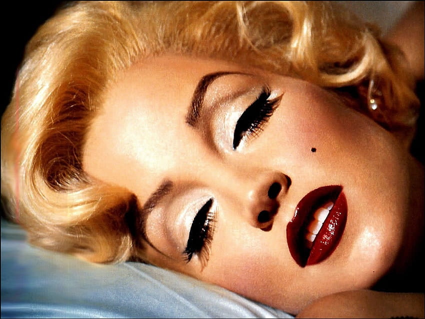 Marilyn Monroe, blonde, fille, actrice, femme, sommeil Fond d'écran HD