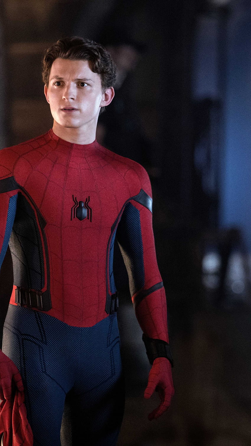 Spiderman Tom Holland - Impresionante, Peter Parker Tom Holland fondo de pantalla del teléfono