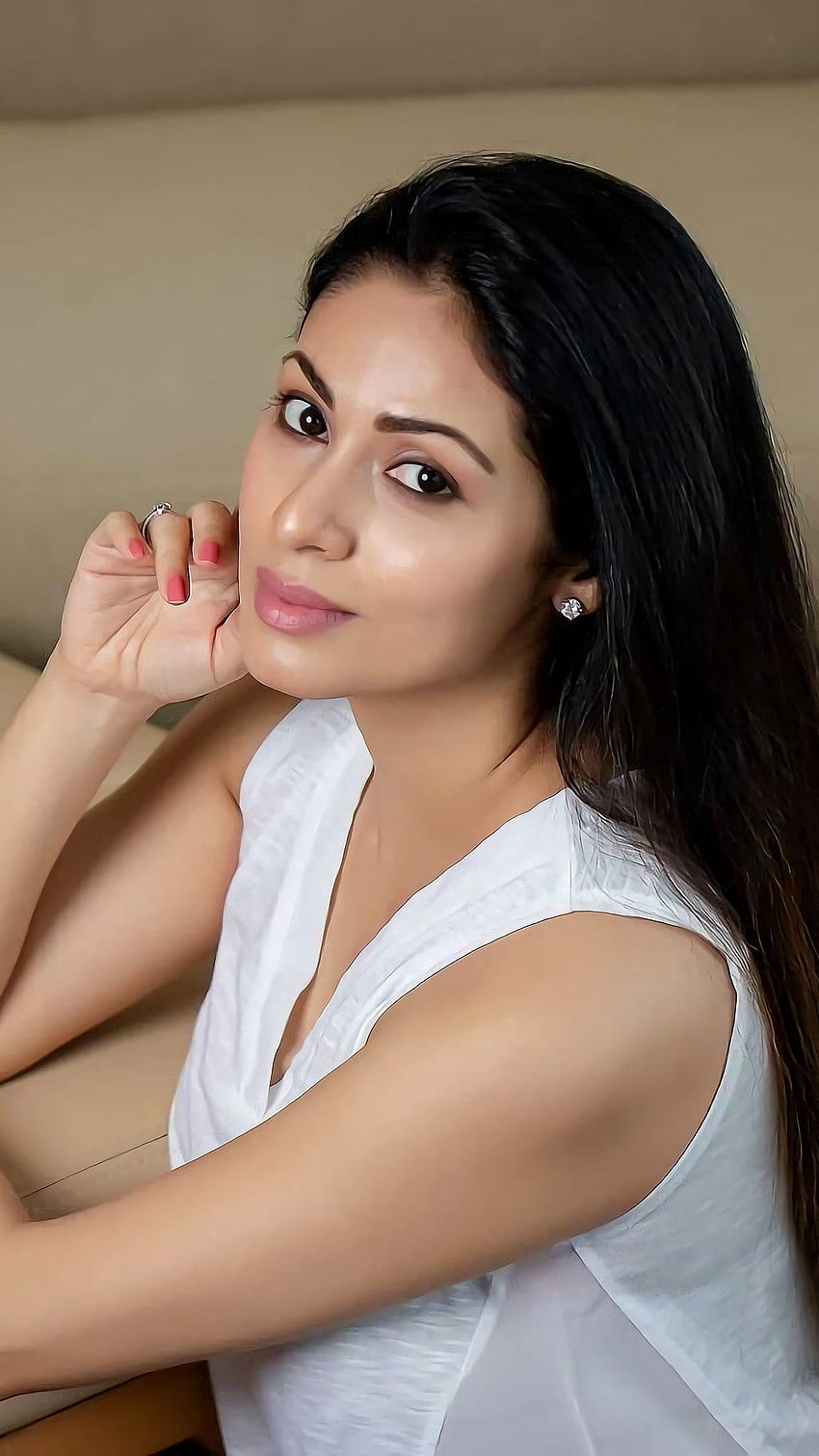 Sada, Telugu-Schauspielerin HD-Handy-Hintergrundbild
