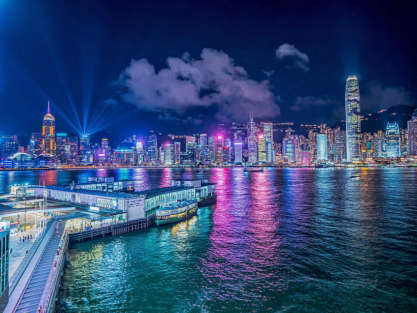 Malam, kota, bangunan, sinar cahaya, pelabuhan Wallpaper HD