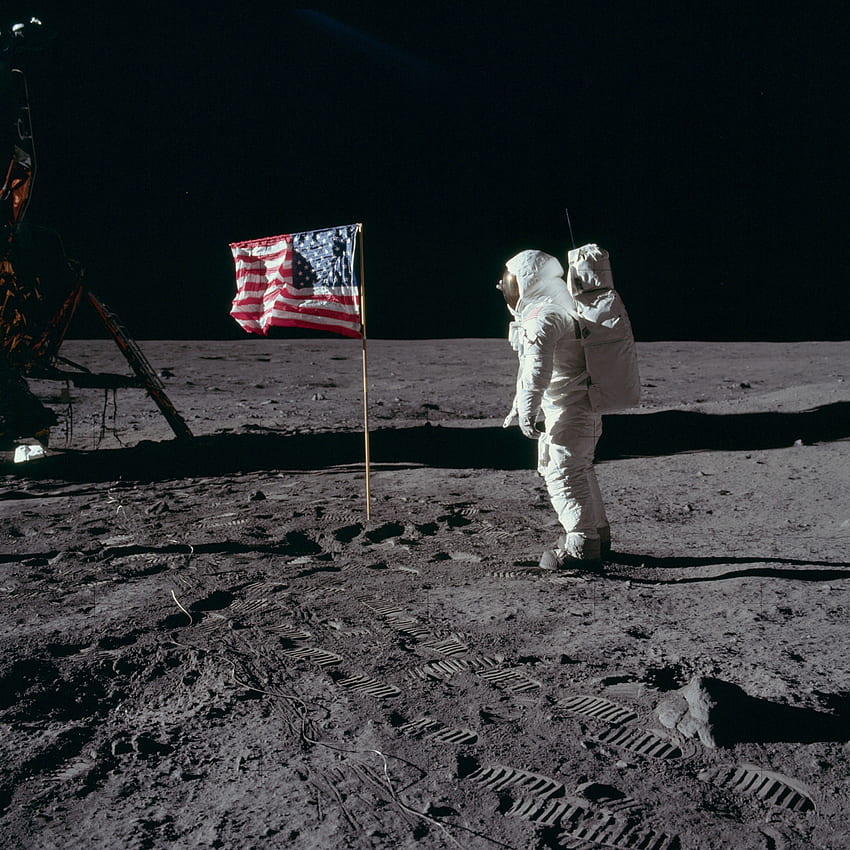 Rare Views of the Moon, as Seen, Apollo Astronaut HD phone wallpaper