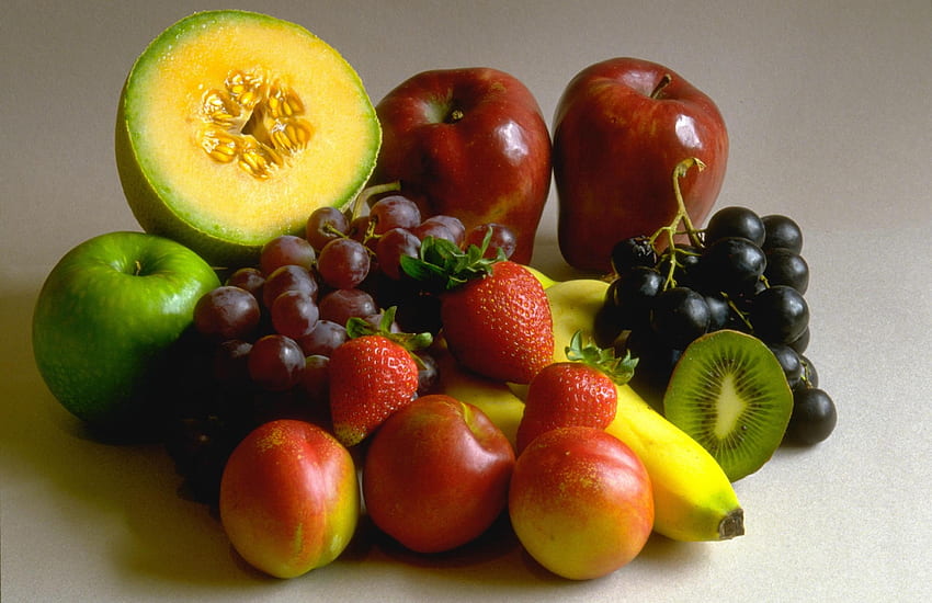 Essen, Erdbeere, Äpfel, Weintrauben, Kiwi, Banane HD-Hintergrundbild