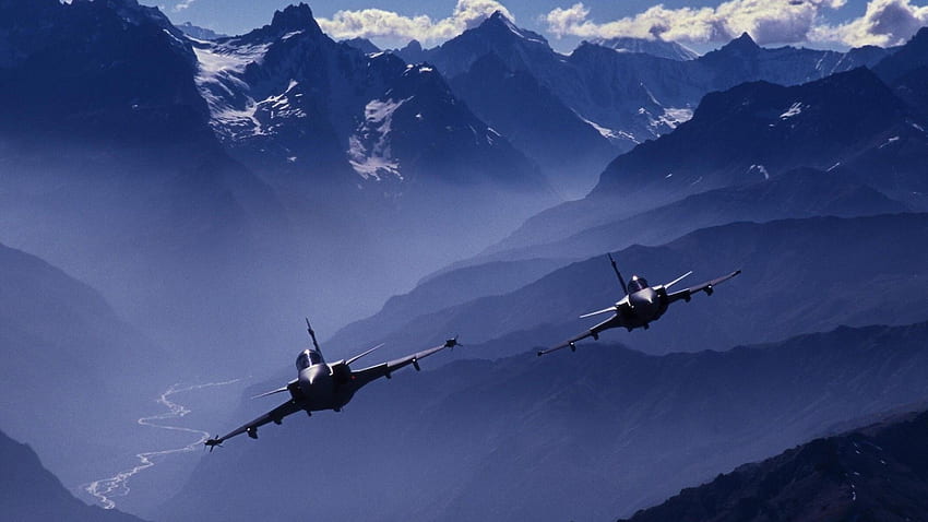 Dassault Rafale dans les Alpes françaises Fond d'écran HD