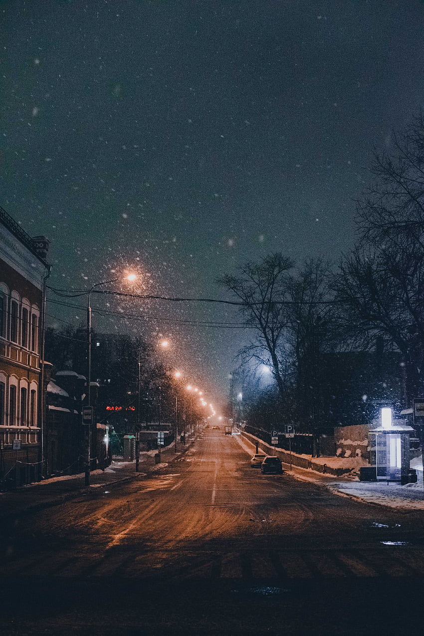 เมือง ฤดูหนาว สนธยา ถนน เมืองกลางคืน พลบค่ำ หิมะตก วอลล์เปเปอร์โทรศัพท์ HD