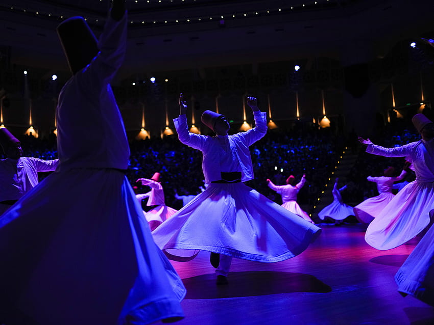 : El ritual del derviche giratorio honra a Rumi, el poeta místico sufí. Noticias NCPR fondo de pantalla