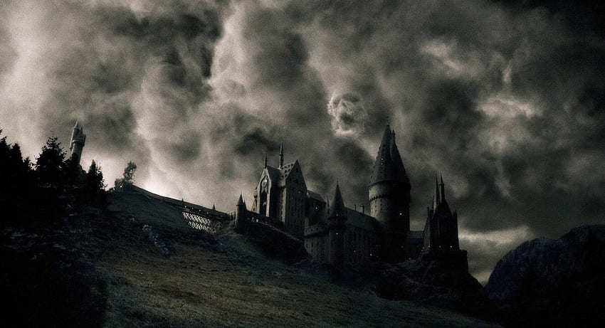 Schloss Hogwarts, Dunkles Mal von Harry Potter HD-Hintergrundbild