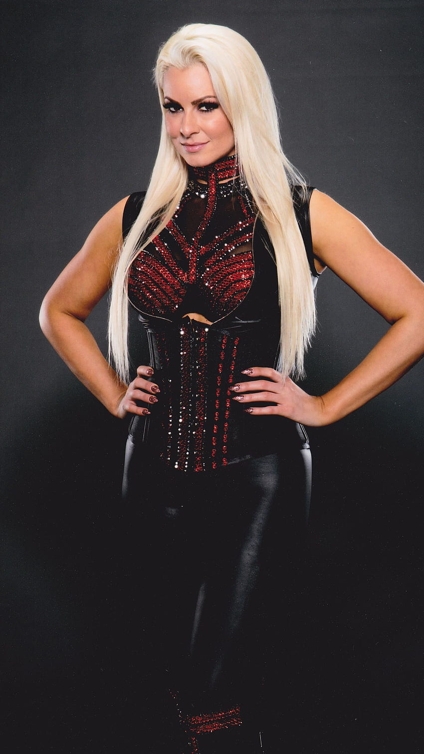Maryse, modella, superstar della WWE Sfondo del telefono HD
